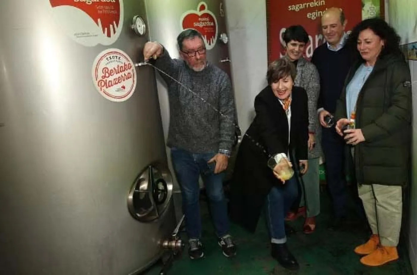 Bizkaia abre la temporada del txotx con 100.000 litros de sidra