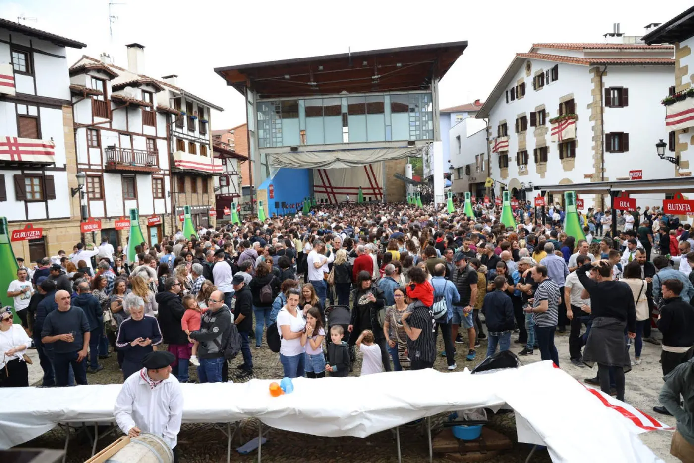 La sidra, protagonista en Usurbil