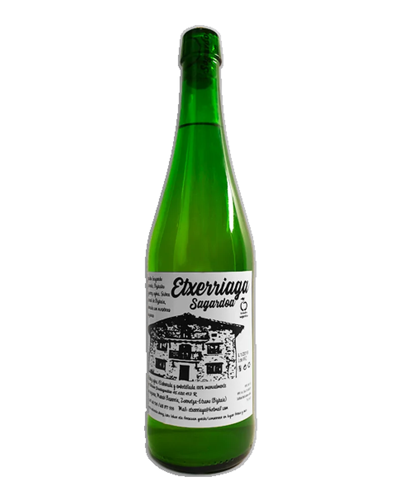 Botella verde de sidra Etxerriaga, con etiqueta blanca y el dibujo del caserío en negro
