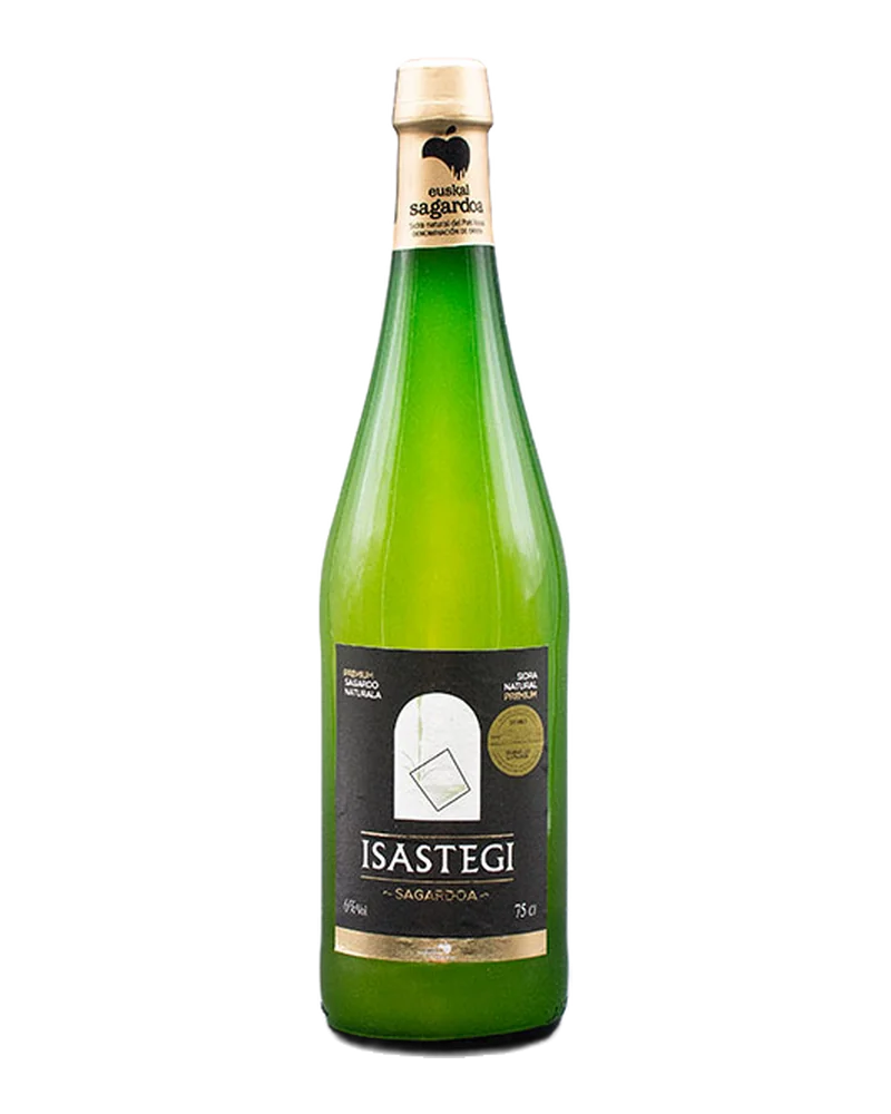 Botella verde de Isastegi Premium con etiqueta negra y cápsula dorada