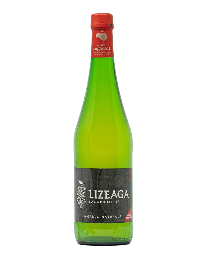 Green Lizeaga bottle with a black label, the Euskal Sagardoa mark and a red capsule