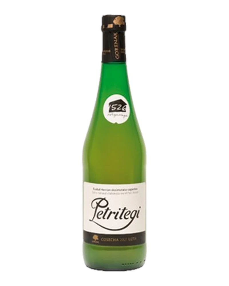 Bouteille verte de cidre Petritegi Gorenak, étiquette blanche et capsule sombre