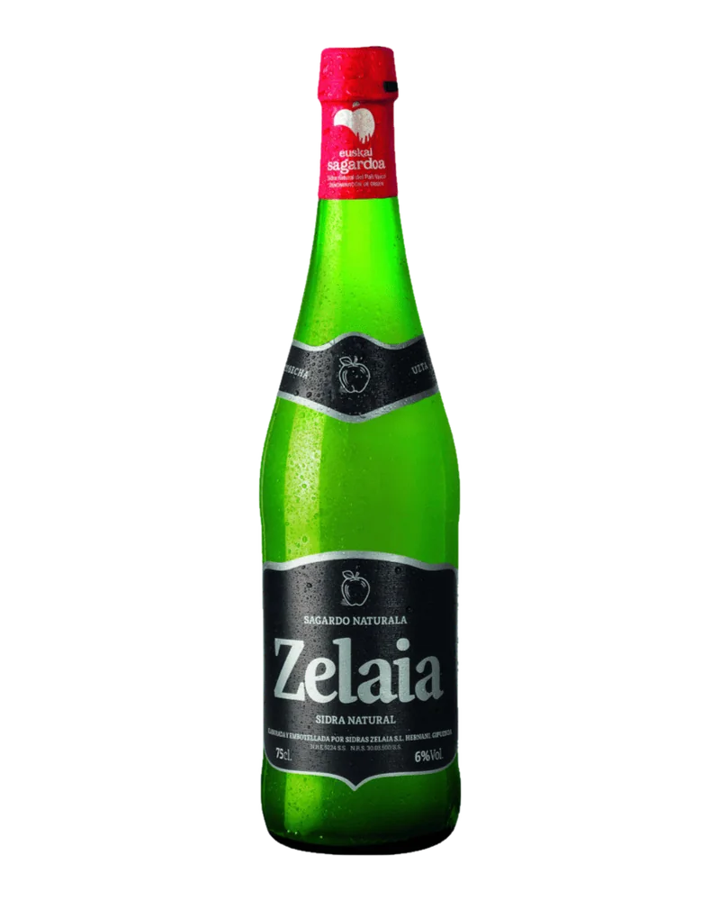 Botella de sidra Zelaia con DO Euskal Sagardoa, cápsula roja y etiqueta negra